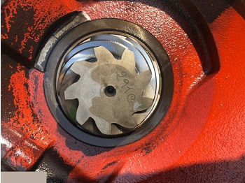 Erőátvitel - Mezőgazdasági gépek Merlo - Wkład Mostu: 2 kép.