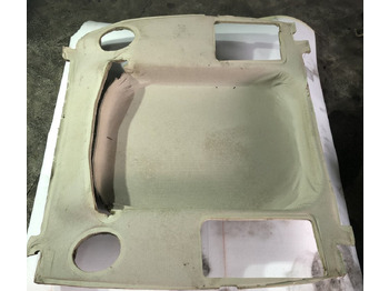 Karosszéria és külső JOHN DEERE