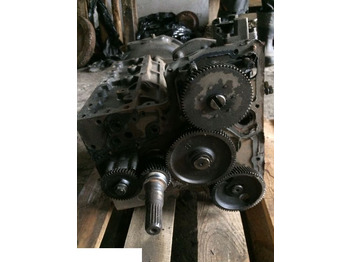 Motor és alkatrészek KUBOTA