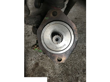 Alkatrész JOHN DEERE