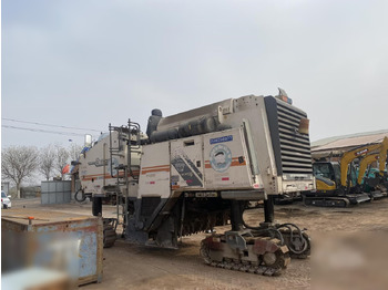Aszfaltmaró WIRTGEN