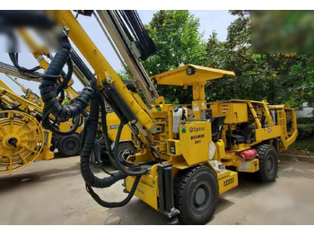 : fejléc fényképe