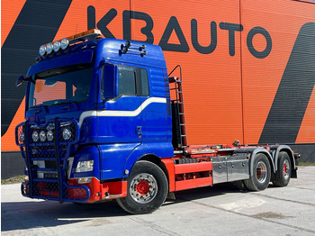 Horgos rakodó teherautó MAN TGX 26.480