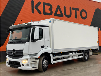 Dobozos felépítményű teherautó MERCEDES-BENZ Antos 1827