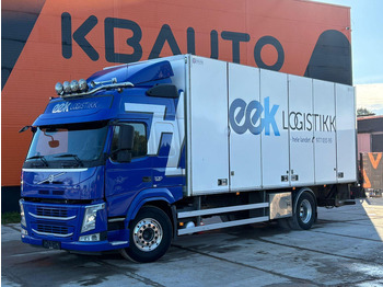 Dobozos felépítményű teherautó VOLVO FM 330