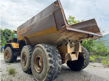 BM Volvo A35 lízing BM Volvo A35: 5 kép.