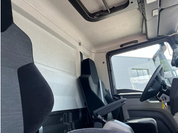 Hűtős teherautó MAN TGM 18.250 / Carrier Koeler -30 gr / Chereau Frigobox / Laadklep / APK 06-26: 5 kép.