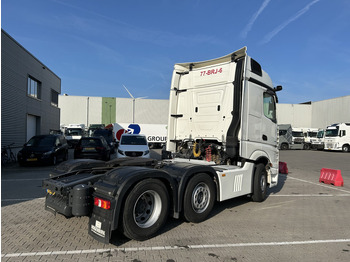 Nyergesvontató Mercedes-Benz Actros 2645 Bigspace / 374 dkm / 6x2 / Mirror Cams / NL Truck: 2 kép.