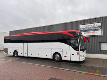 Távolsági busz MERCEDES-BENZ Tourismo