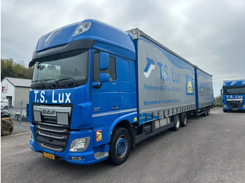 Ponyvás teherautó DAF XF 440