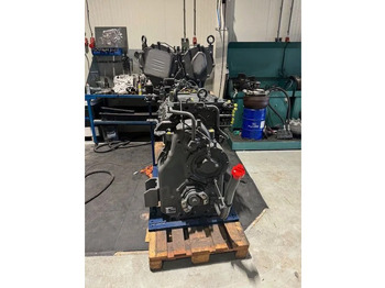 Új Sebességváltó Komatsu Grader GD825A-2 WA500-6: 3 kép. Új Sebességváltó Komatsu Grader GD825A-2 WA500-6: 3 kép.