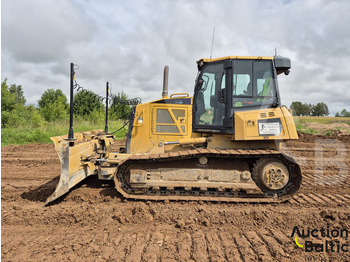 Buldózer Caterpillar D 6 K: 3 kép.
