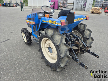 Traktor Iseki TU 205: 4 kép.