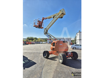 Személyemelő JLG 450 AJ: 2 kép. Személyemelő JLG 450 AJ: 2 kép.