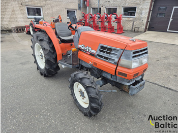 Traktor KUBOTA