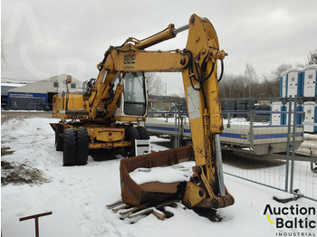 Gumikerekes kotró LIEBHERR