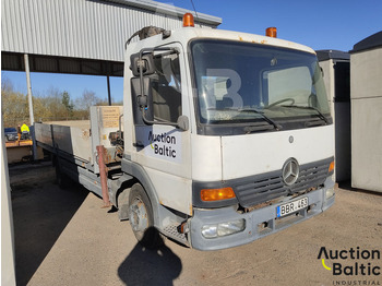 Billenőplatós teherautó MERCEDES-BENZ