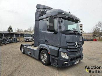Nyergesvontató MERCEDES-BENZ Actros 1843