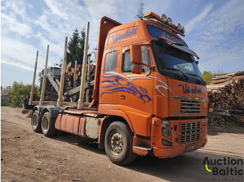 Rönkszállító teherautó VOLVO FH16