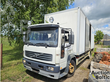 Dobozos felépítményű teherautó VOLVO FL