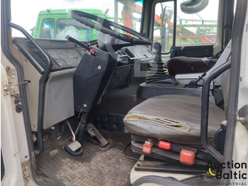 Billenőplatós teherautó, Darus autó Volvo FL618: 5 kép.
