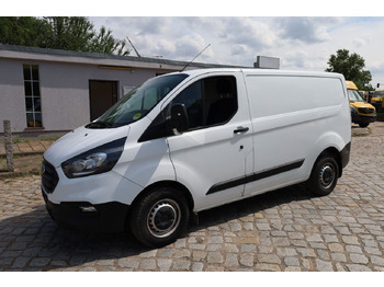 Kisbusz FORD Transit