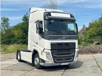 Nyergesvontató VOLVO FH 500