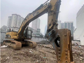 Lánctalpas kotró CATERPILLAR CAT-345C: 2 kép.