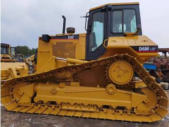 Buldózer CATERPILLAR D6M