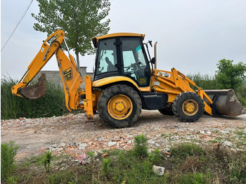 Kotrórakodó JCB 3CX: 4 kép.