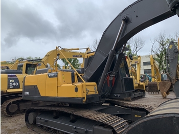 Lánctalpas kotró VOLVO EC200DL: 4 kép.