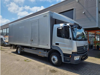 Dobozos felépítményű teherautó MERCEDES-BENZ Atego 1218