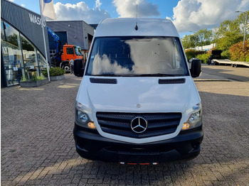 Furgon Mercedes-Benz Sprinter 516 CDI MAXI/ Automaat / 2.2 CDI 163 PK: 3 kép. Furgon Mercedes-Benz Sprinter 516 CDI MAXI/ Automaat / 2.2 CDI 163 PK: 3 kép.