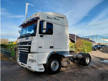 Nyergesvontató DAF XF 95 430