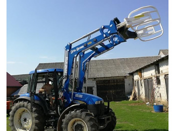 Homlokrakodó traktorhoz METAL-TECHNIK
