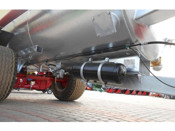 Új Szippantó tartálykocsi POMOT Single-axial tanker truck/ Beczkowóz wóz asenizacyjny 5000 l: 5 kép.