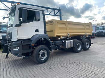 Billenőplatós teherautó MAN TGS 28.440