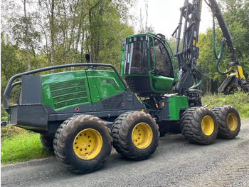 Fakitermelő gép JOHN DEERE