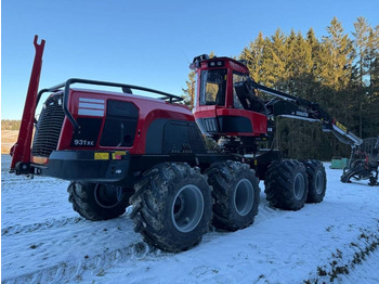 Fakitermelő gép Komatsu 931 XC: 4 kép.