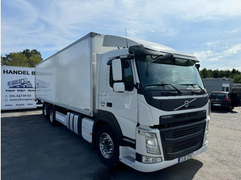 Hűtős teherautó VOLVO FM 330
