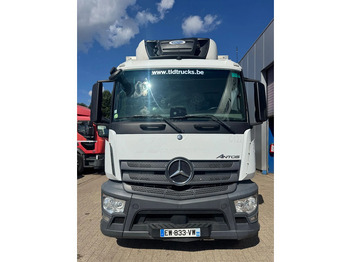 Hűtős teherautó Mercedes-Benz Antos 1827 **BLUETEC 6-FRENCH TRUCK-8,70L BOX**: 2 kép.
