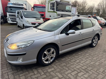 Autó PEUGEOT