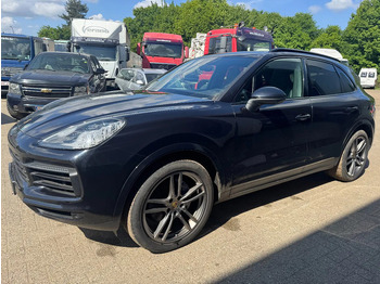 Autó PORSCHE