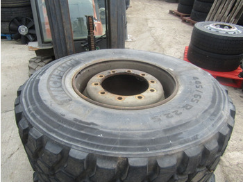 Gumiabroncs - Teherautó 465/65/22.5 MICHELIN TRACK GRIP TYRE WITH RIM: 2 kép.