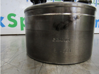 Motor és alkatrészek - Teherautó SCANIA 144/164 V8 CRANKSHAFT PULLY SPACER P/NO 1514668: 2 kép.