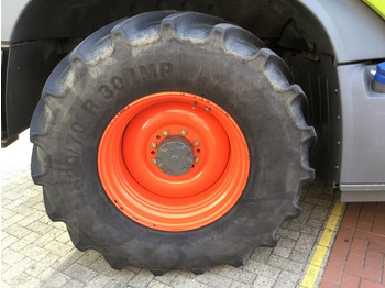 Önjáró szecskázógép CLAAS JAGUAR 960: 5 kép. Önjáró szecskázógép CLAAS JAGUAR 960: 5 kép.