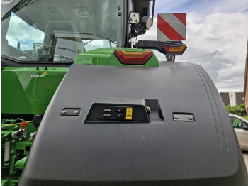 Új Traktor John Deere TRAKTOR 7R330: 3 kép.