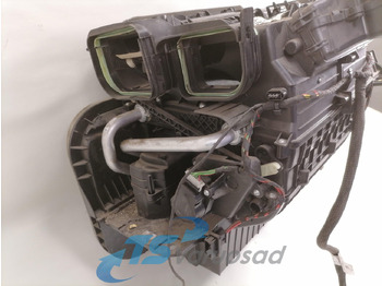 Univerzális alkatrész - Teherautó Mercedes-Benz Salongi radiaatorite korpus, komplektne A9608302260: 2 kép.