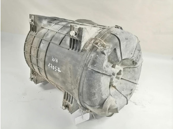 Légbeszívó rendszer - Teherautó Scania Air filter housing 1829653: 3 kép.