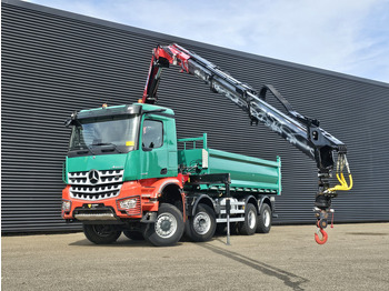 Darus autó Mercedes-Benz AROCS 4145 / 8X6 / TIPPER + HMF CRANE: 2 kép.